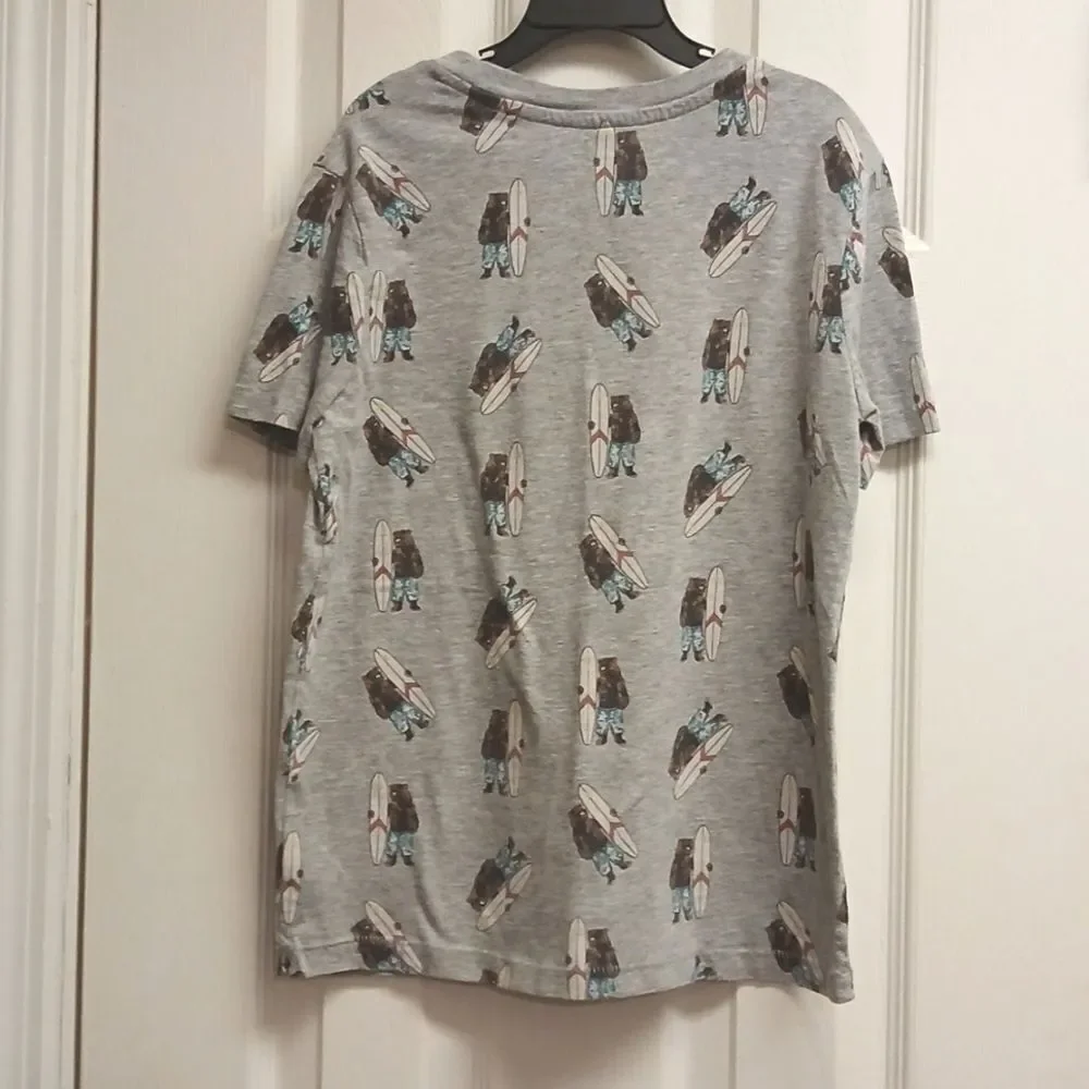 🩷OLD NAVY Boys Size 8 Regular Bear Surfing Tshirt. Gray/Multi colored